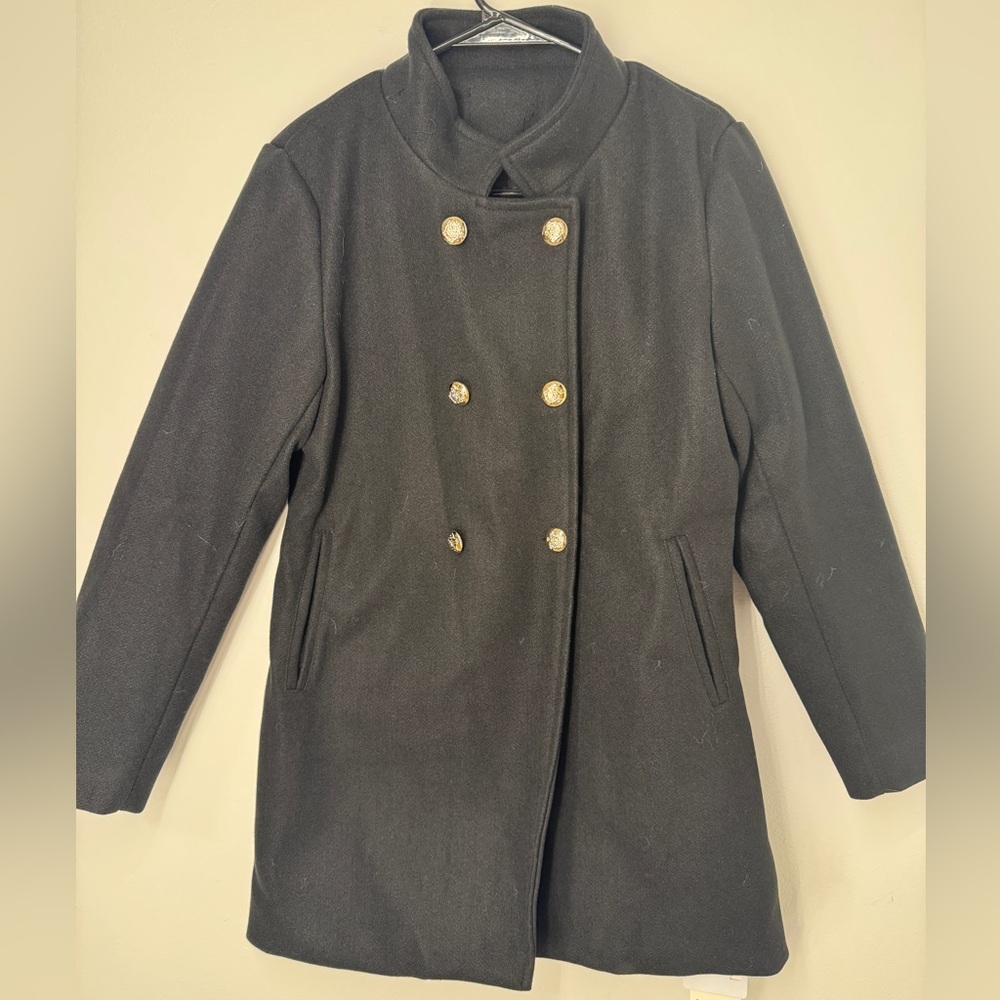 Elegant Black Double-Breasted Women's Coat